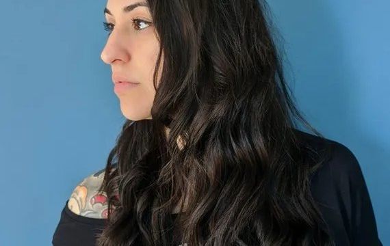 Carmen Carnero dibuja