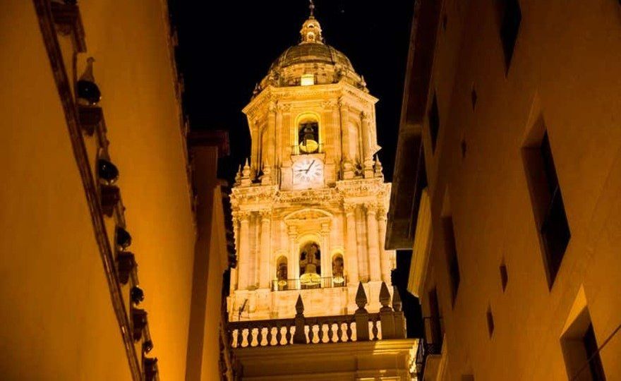 Free tour de los misterios y leyendas de Málaga